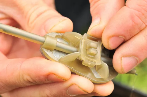 Method Clip Large