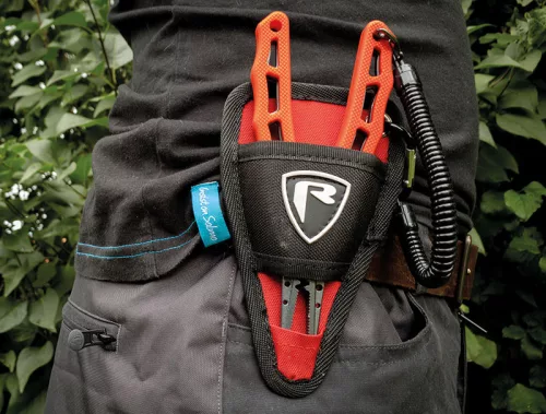 Fox Rage Belt Pliers - 18.5cm /7in Belt Pliers